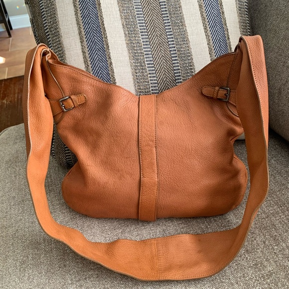 ✨MARNI Leather Crossbody - Picture 3 of 15